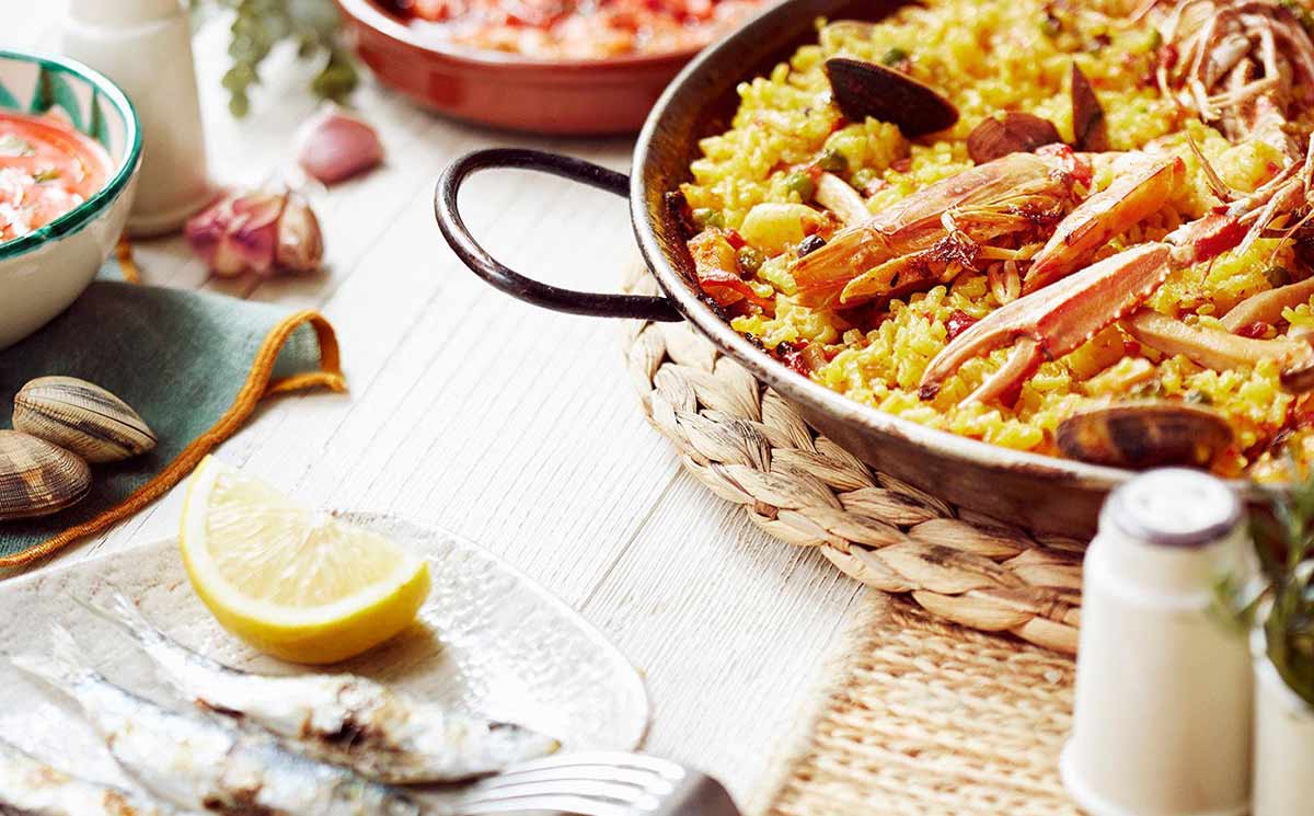 Cuisine espagnole paella a Marbella